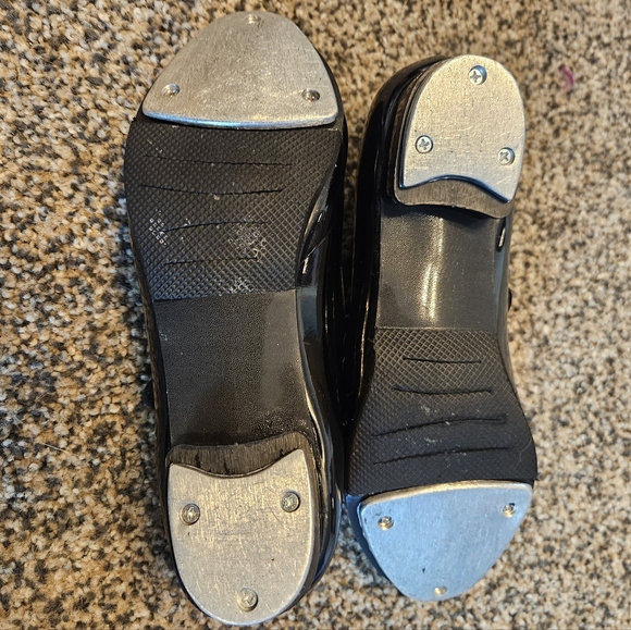 Girls Tap Shoes (Size 1) - Picture 4 of 7